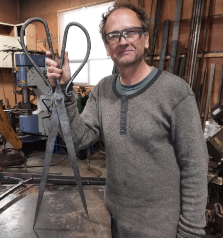 5 from the Grinder: Patrick McIvor (Dancing Scot Forge)